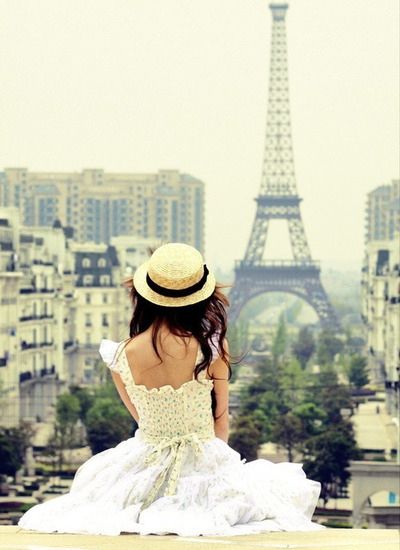 girl_in_paris.jpg
